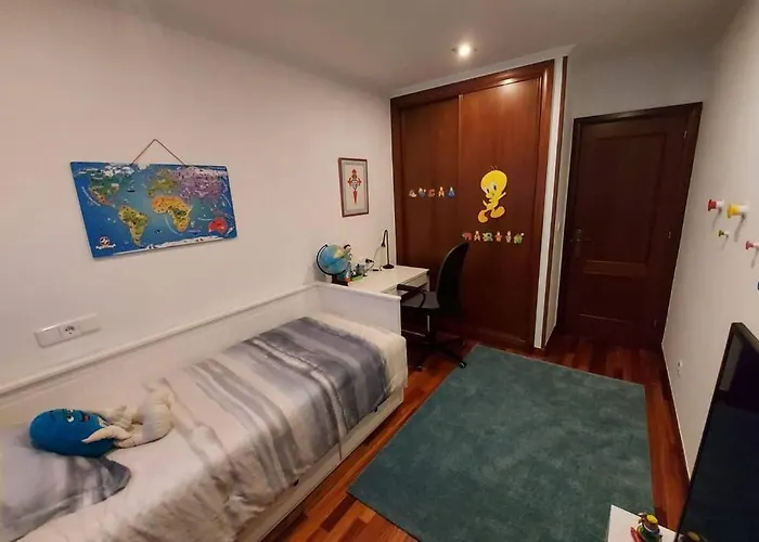 Teixugueiras 16 * Виго